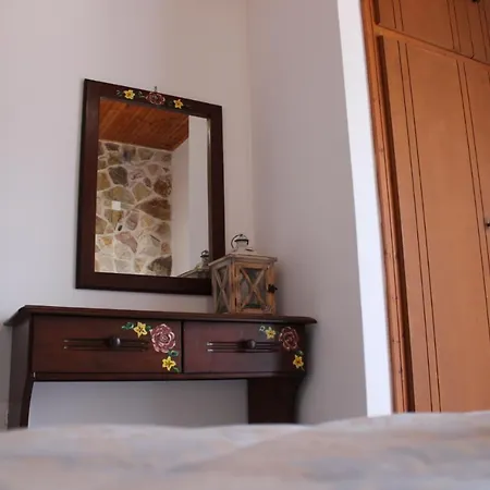 Tentes Homes Βουνάρια