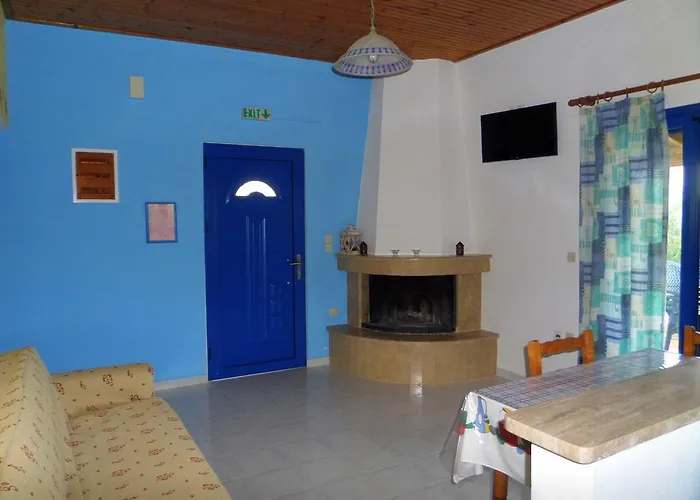 Tentes Homes בית נופש Vounária